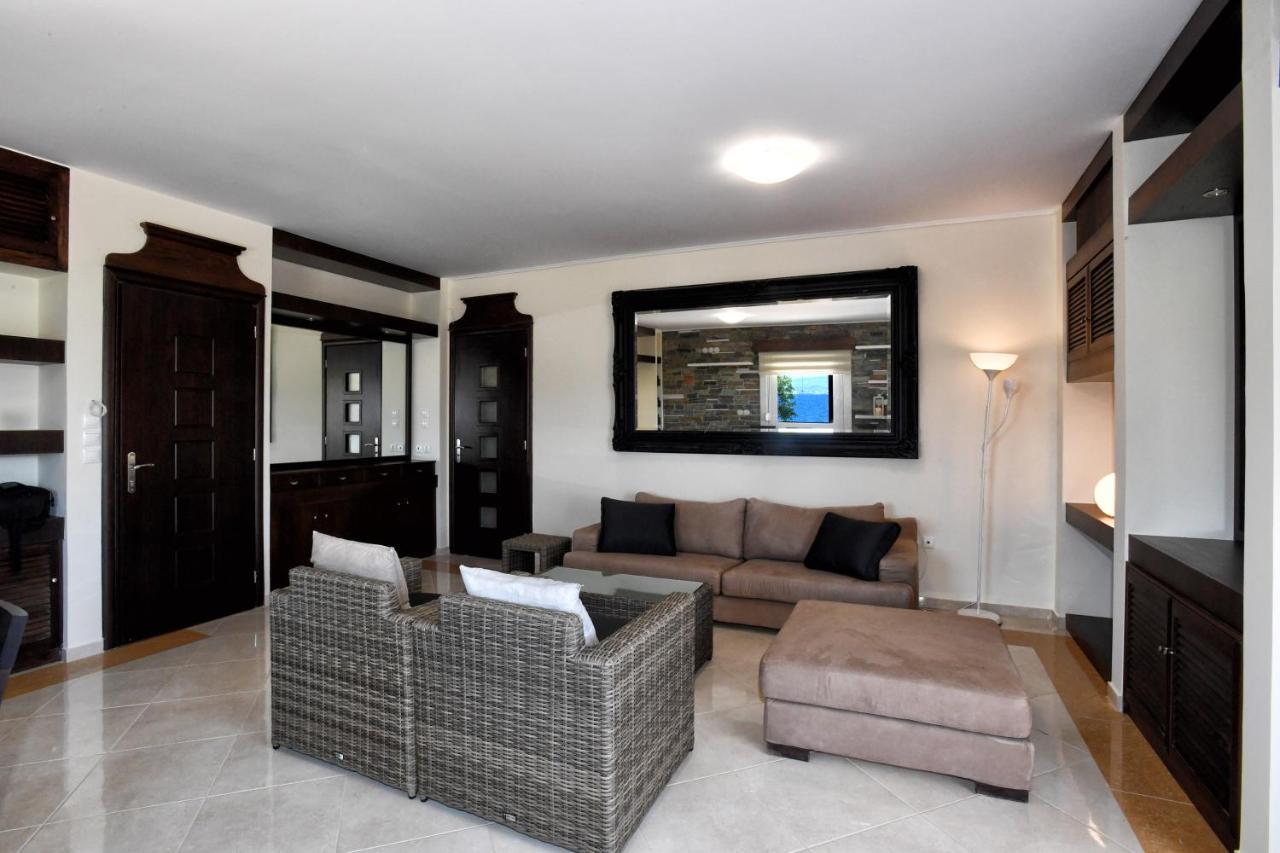 Appartement Livas Almyri Seafront Flat à Kato Almiri Extérieur photo